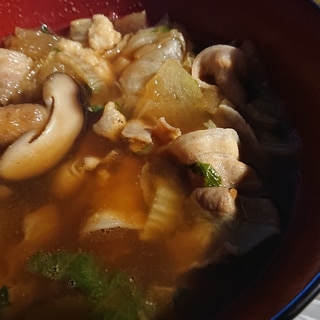 豚バラ野菜の味噌スープ